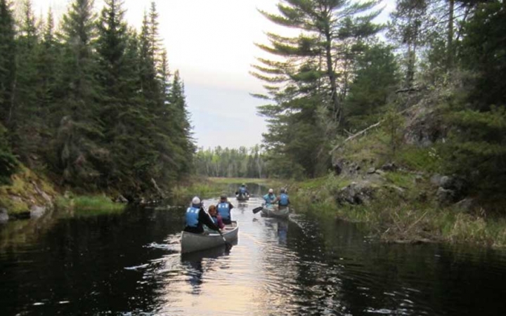 teen canoeing course in minnesota